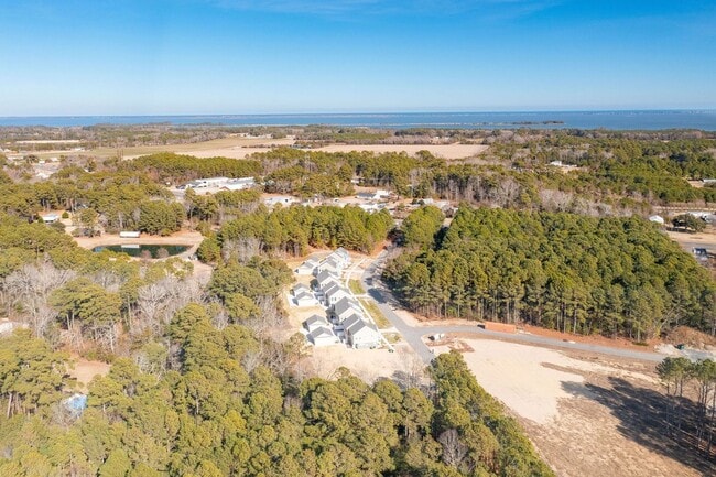 Building Photo - 110 B Jarvis Lndg Dr