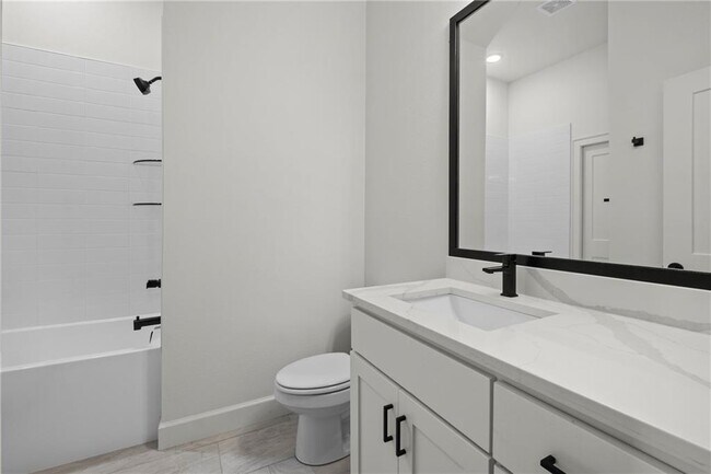 Building Photo - 550 Apollo Dr