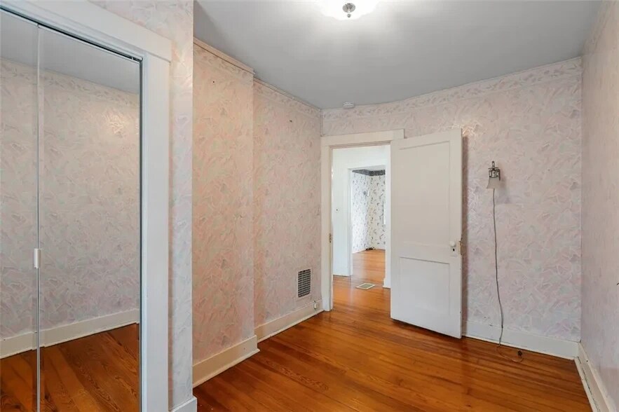 Building Photo - 6344 Alderson St