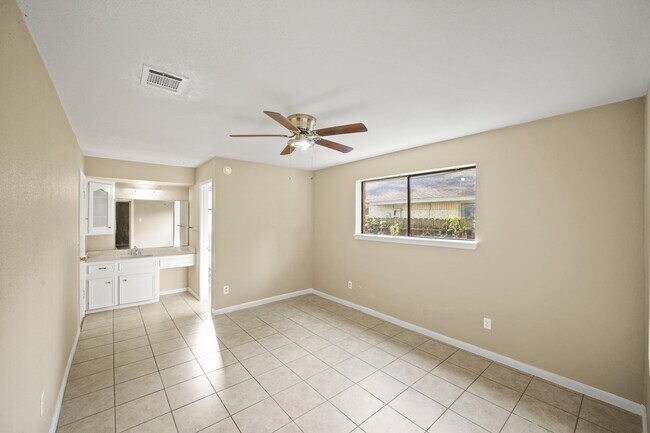 Building Photo - 9234 Long Barrel Ln