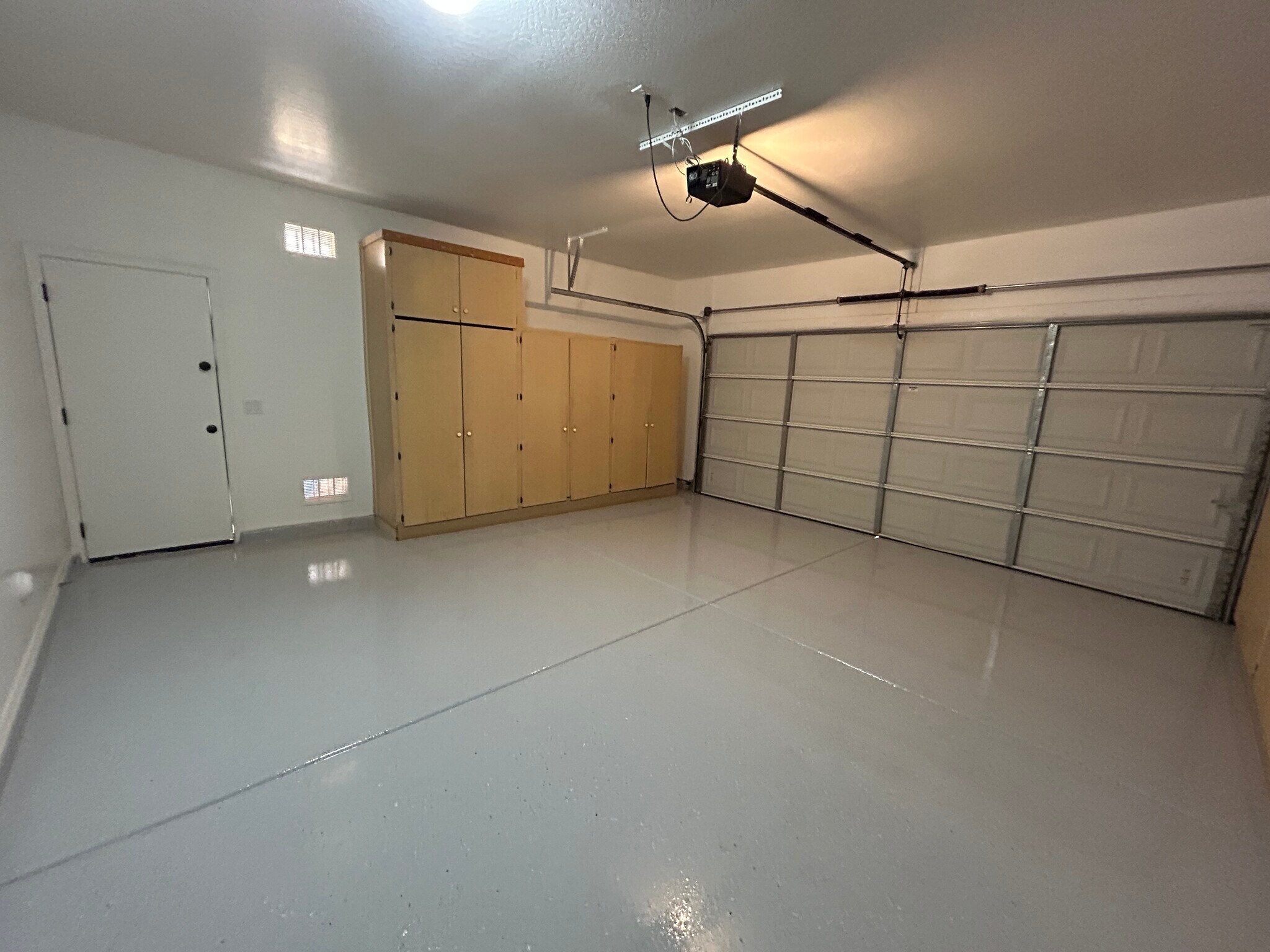 Building Photo - 4123 E Cherry Hills Dr