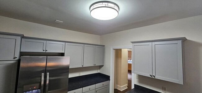 Building Photo - 438 Goethe St