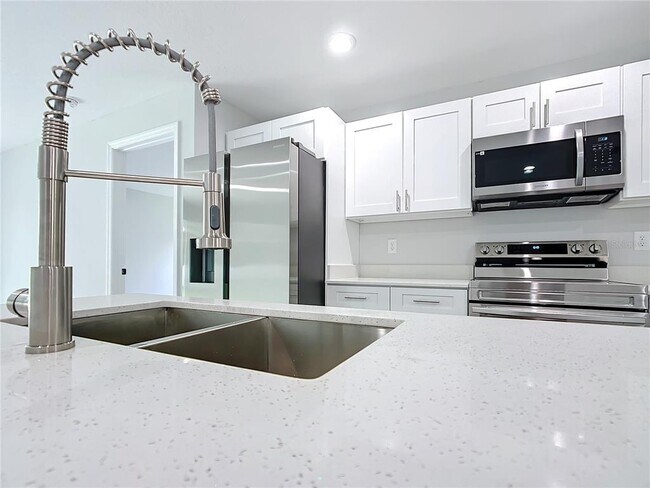 Building Photo - 13609 Markhan St