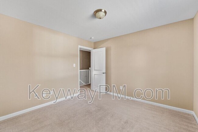 Building Photo - 261 Crown Heights Way