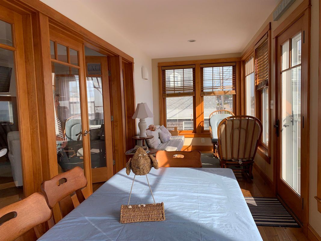 Building Photo - 1665 Ocean