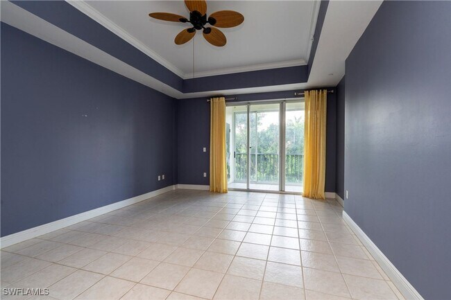 Building Photo - 14815 Laguna Dr