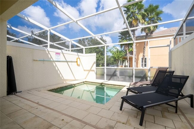 Building Photo - 1615 Retreat Cir