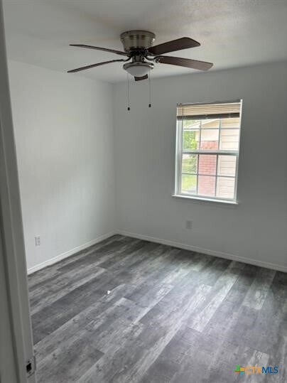 Building Photo - 605 N 11th St