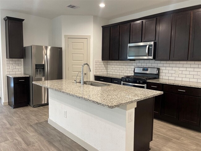 Building Photo - 8107 Sugar Cane Ln