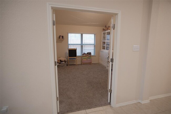 Building Photo - 3357 Pablo Cir