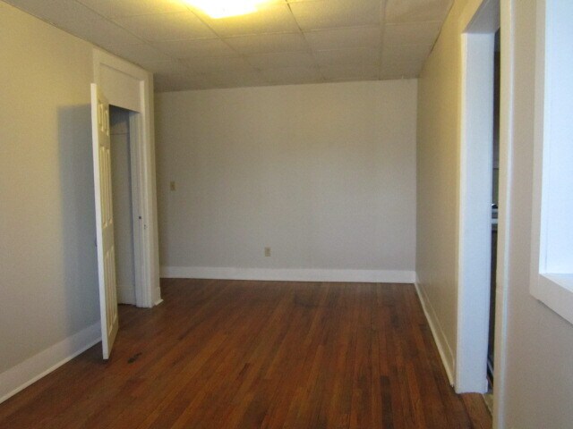 Building Photo - 448 Hawley Ave