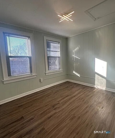 Building Photo - 30 Warren Ln