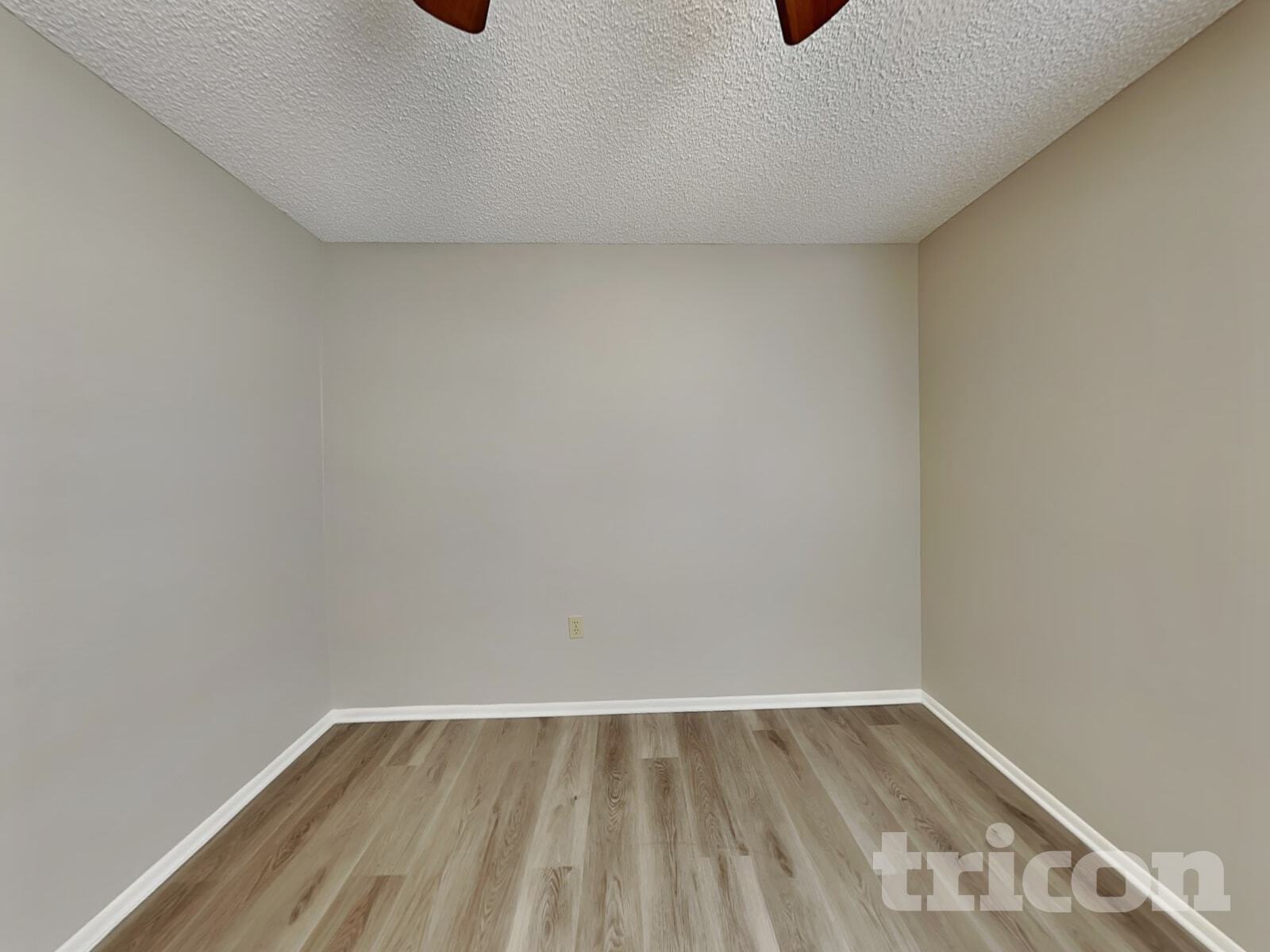 Building Photo - 6047 Calendar Ct E