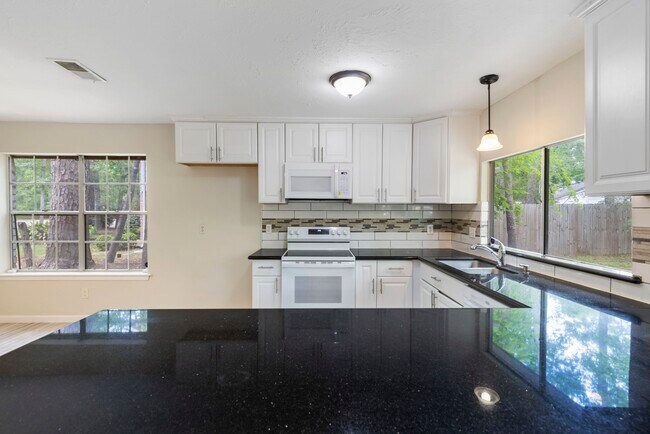 Building Photo - 12106 Gray Oak Pl