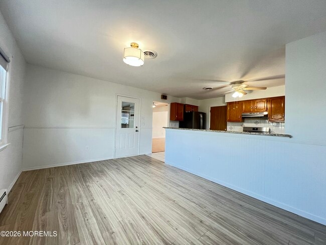 Building Photo - 9 Westport Dr