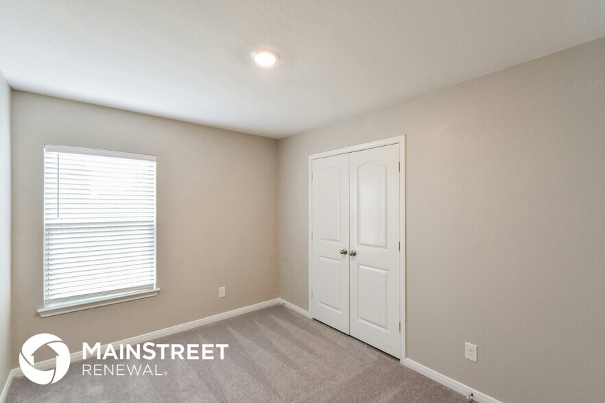 Building Photo - 3123 Begonia Bend