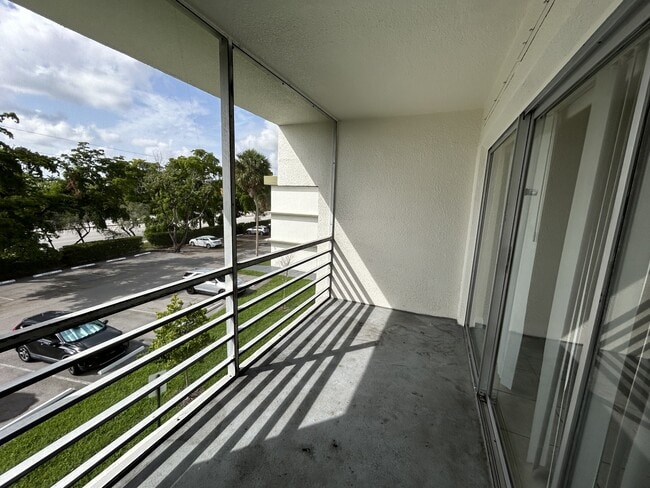 Building Photo - 4255 N University Dr