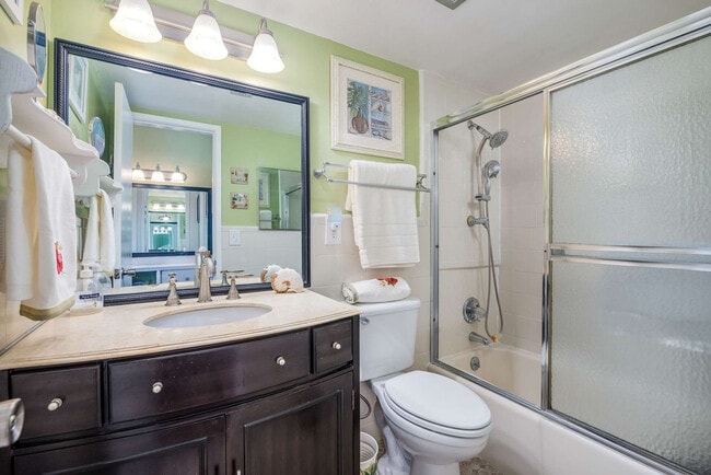 Building Photo - 205 Jimmy Buffett Mem Hwy