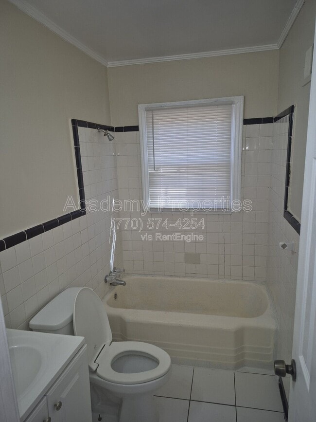 Building Photo - 2190 Jernigan Dr SE