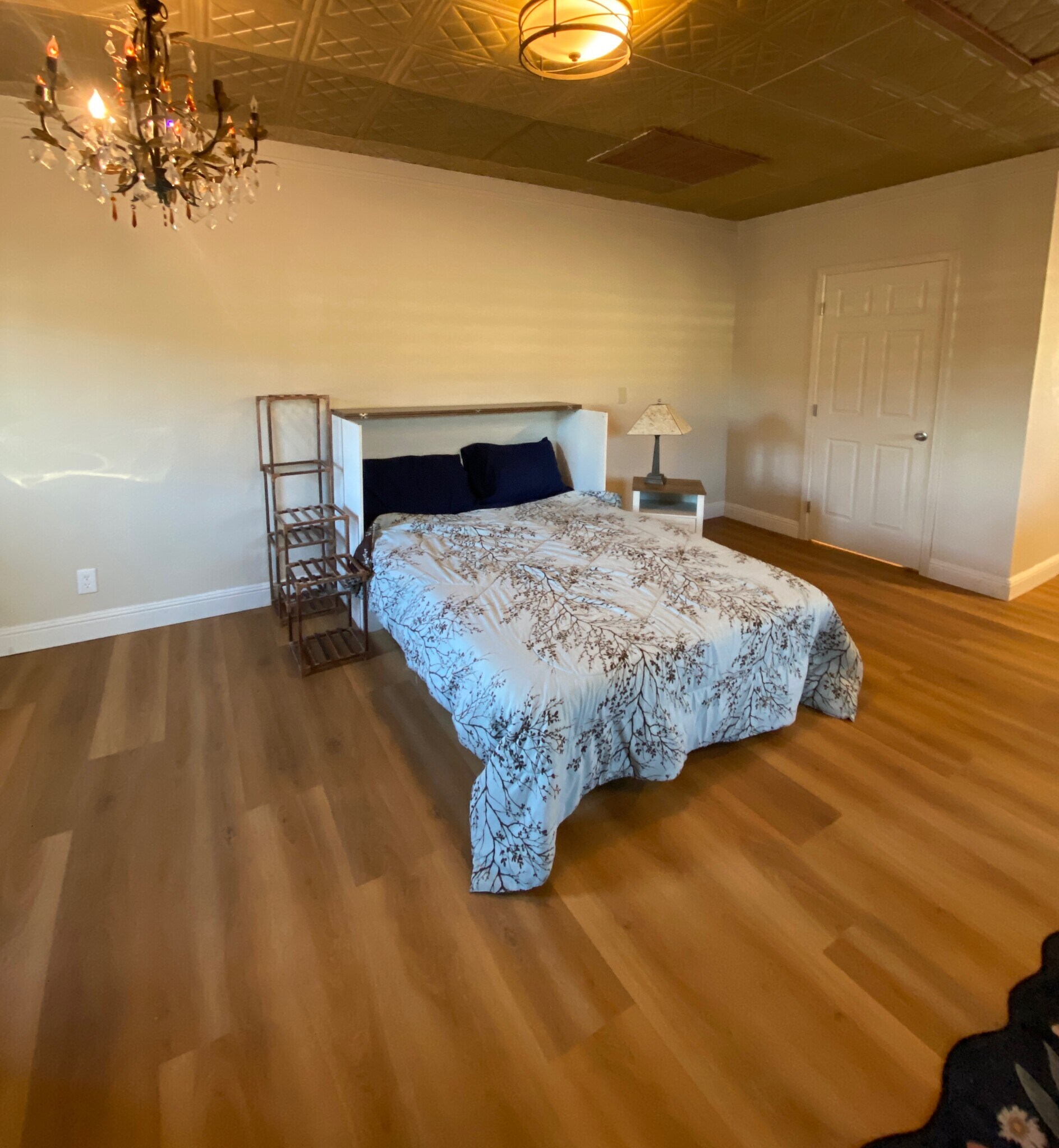 Building Photo - 2205 Bridlewood Dr