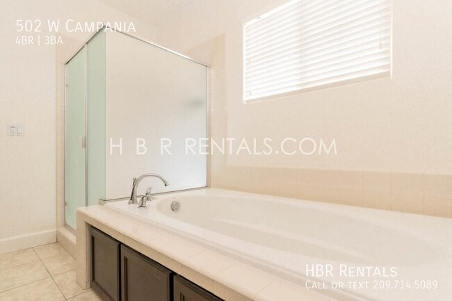 Building Photo - 502 W Campania-