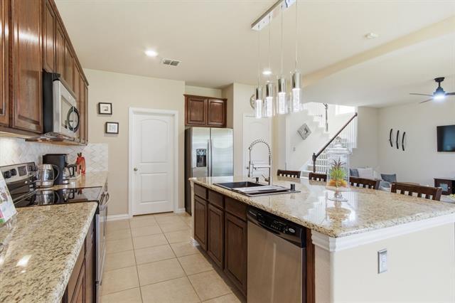 Building Photo - 10537 Matador Dr