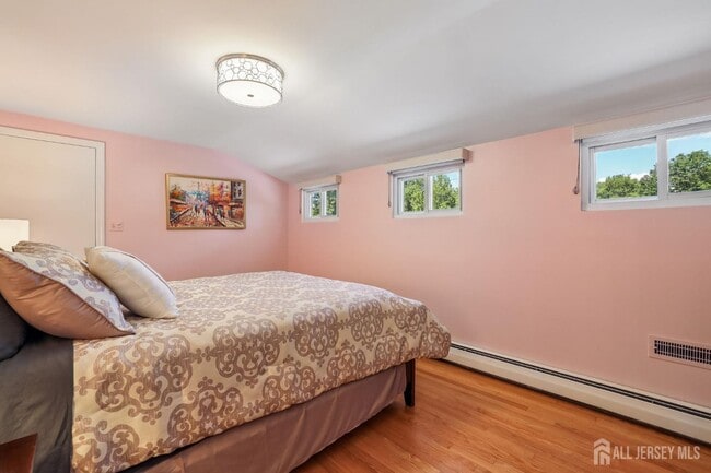 Building Photo - 207 Stoughton Ave