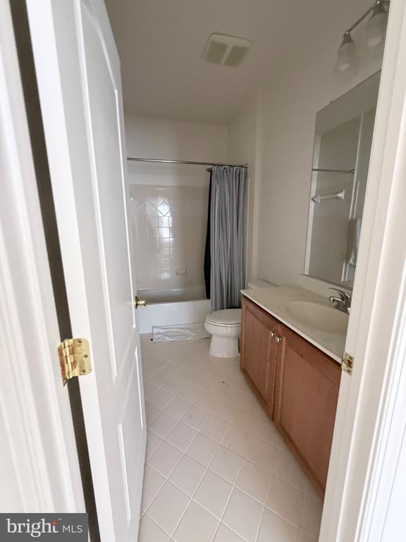 Building Photo - 12739 Lady Somerset Ln