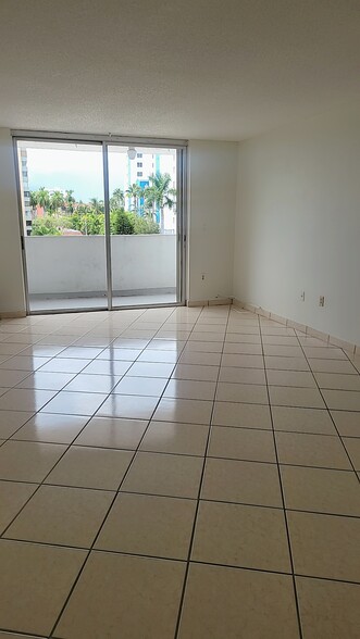 Building Photo - 5033 NW 7th St