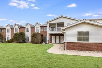 Building Photo - 8055 Lexington Pl