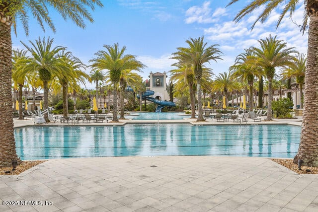 Building Photo - 12770 Valletta St