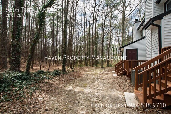 Building Photo - 5605 Thea Ln