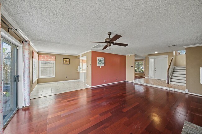 Building Photo - 3206 Sturbridge Ln