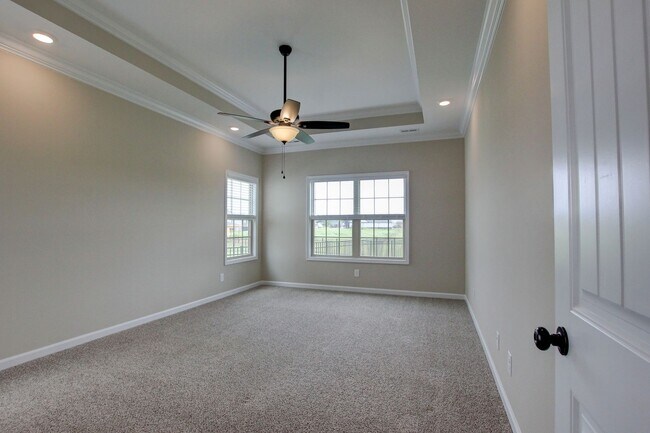 Building Photo - 2547 Rafiki Dr