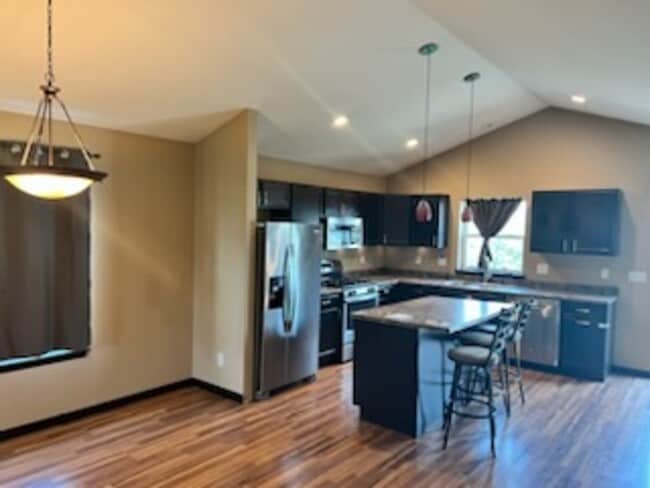 Building Photo - 1309 8th St NW