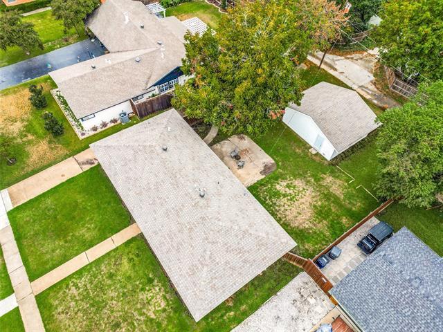 Building Photo - 3517 Woodleigh Dr