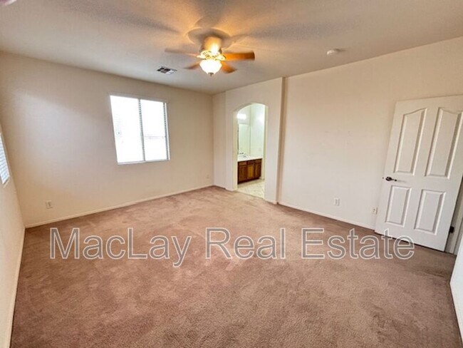 Building Photo - 4230 S Mariposa Dr