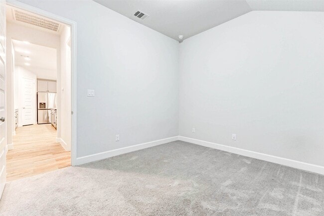 Building Photo - 624 Cape Capri Dr