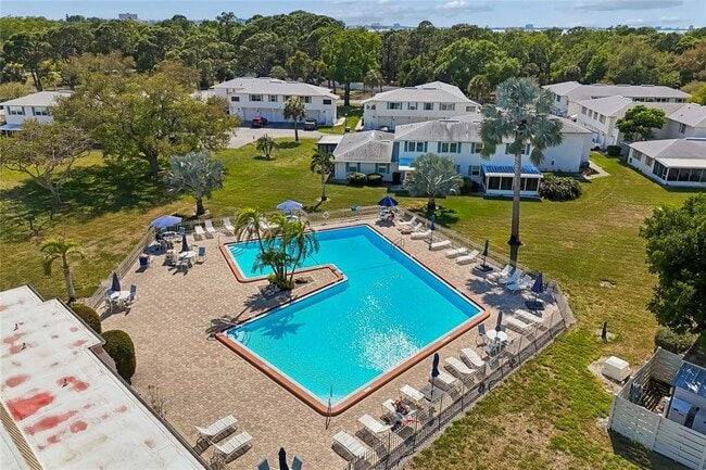 Building Photo - 3280 37th Way S