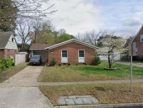 Building Photo - 9322 Grove Ave