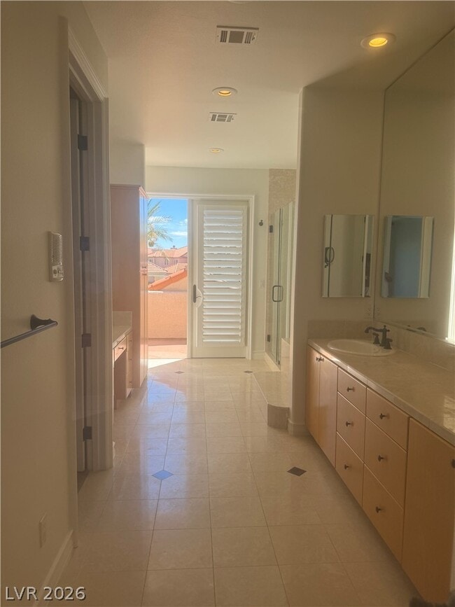 Building Photo - 3163 Lido Isle Ct