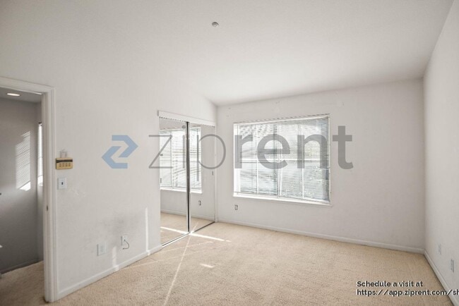 Building Photo - 1266 Koi Terrace