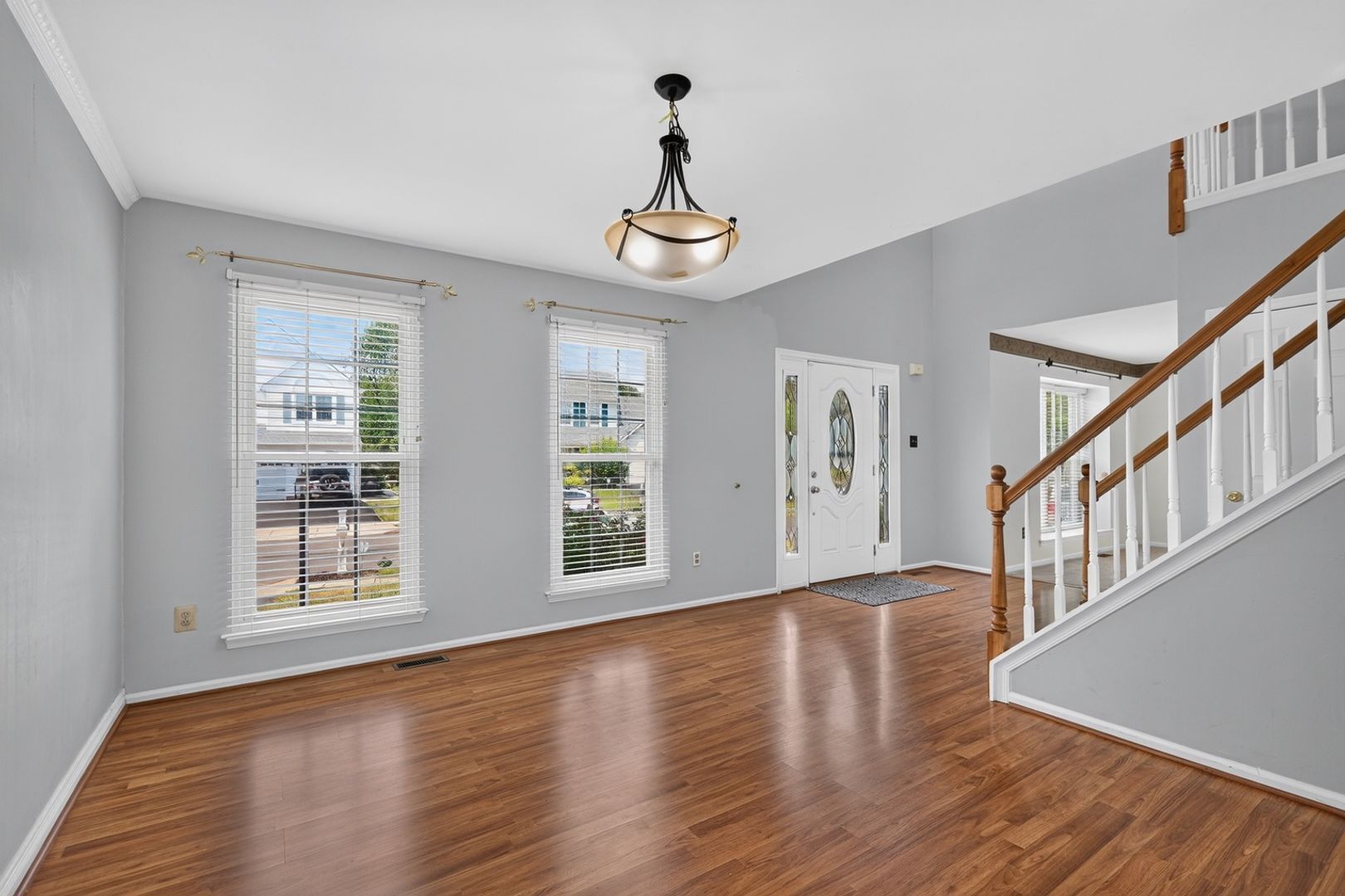 Building Photo - 402 Candlewood Way