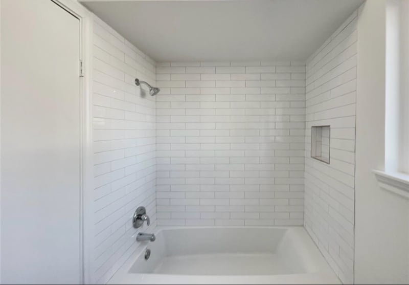 Building Photo - 2805 Cambridge Ln