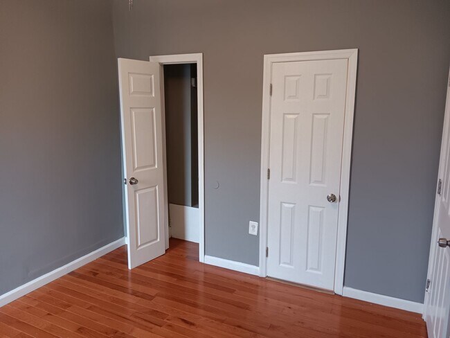 Building Photo - 2605-07 Cecil B Moore Ave