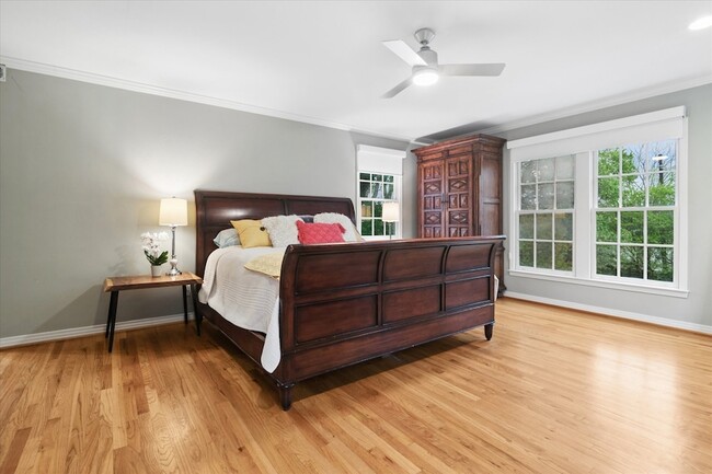 Building Photo - 8106 San Benito Way