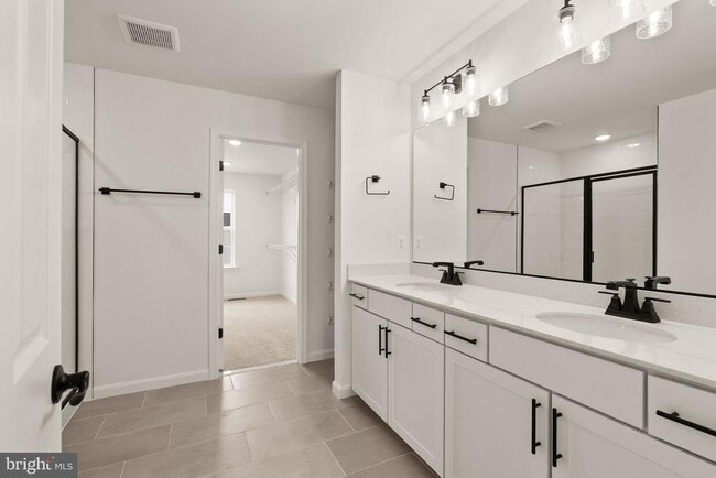 Building Photo - 9166 Arctic Fox Wy