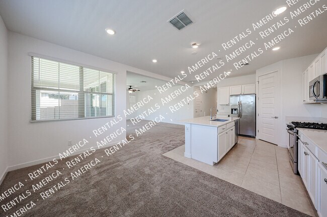 Building Photo - 1050 E Armstrong Wy