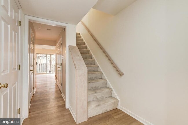 Building Photo - 12207 Sleepy Horse Ln