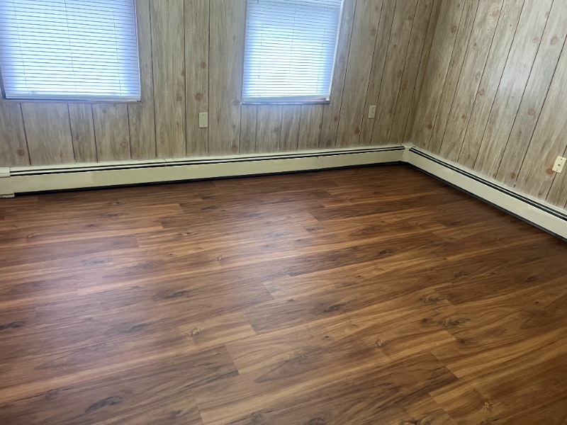 Building Photo - 128-130 Barney St